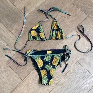 Agua Bendita bikini set